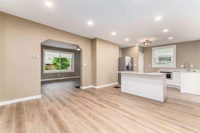 155 S Wayne Avenue, Columbus, OH 43204