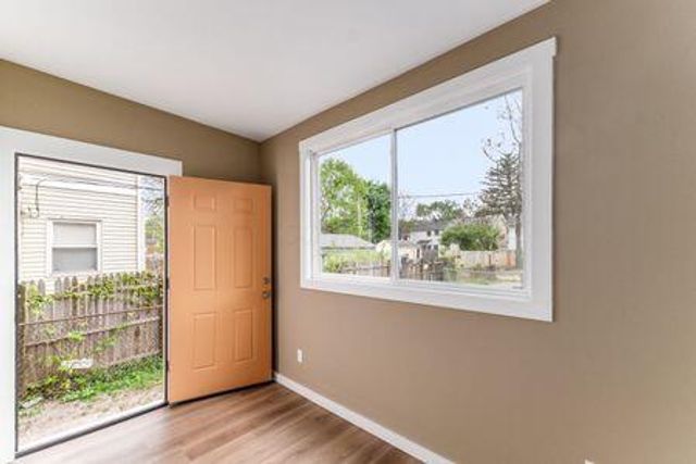 155 S Wayne Avenue, Columbus, OH 43204