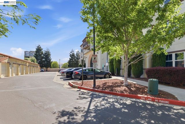 800 S Abel Street 519, Milpitas, CA 95035