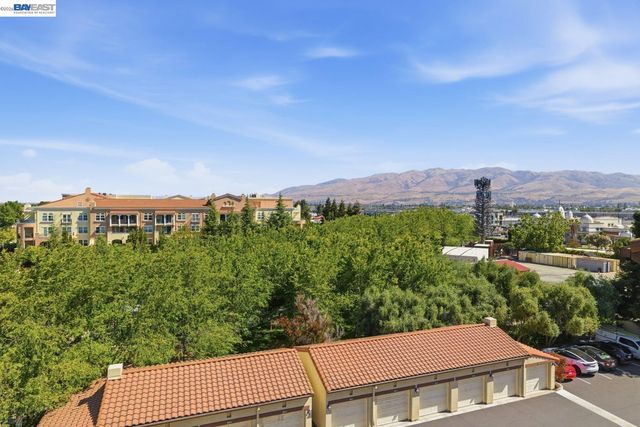 800 S Abel Street 519, Milpitas, CA 95035