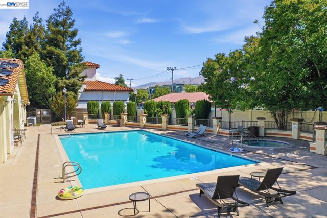 800 S Abel Street 519, Milpitas, CA 95035