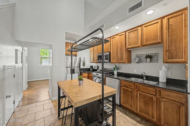 570 W 6TH Street, Tempe, AZ 85281