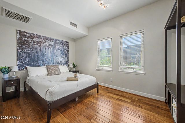 570 W 6TH Street, Tempe, AZ 85281