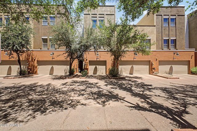 570 W 6TH Street, Tempe, AZ 85281
