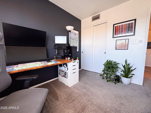 948 S Alma School Road 49, Mesa, AZ 85210