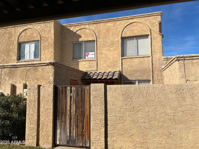 948 S Alma School Road 49, Mesa, AZ 85210