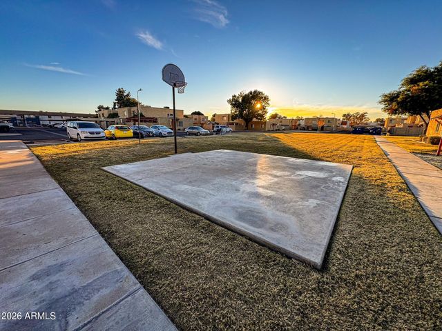 948 S Alma School Road 49, Mesa, AZ 85210