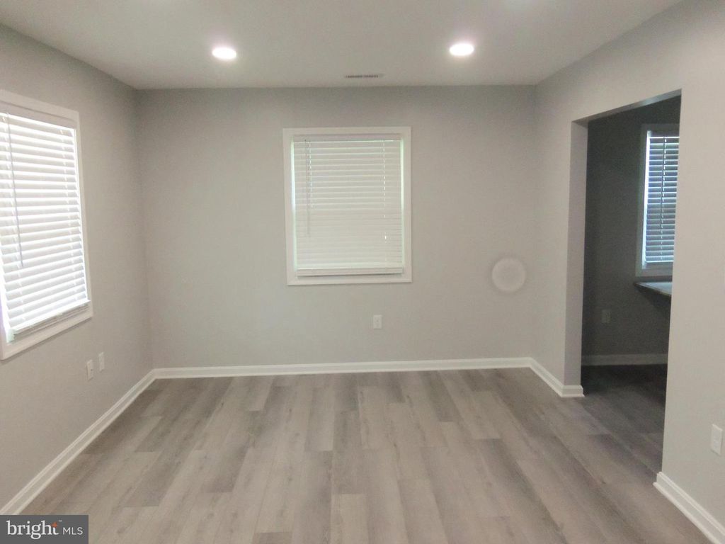 9903 MALLARD DR, Laurel, MD 20708