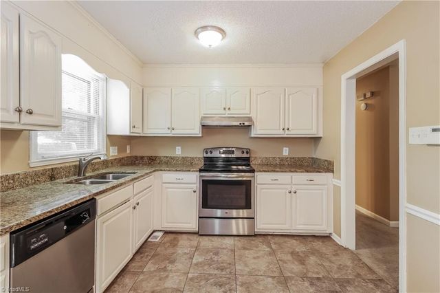 3012 Manchester Drive, Jamestown, NC 27282