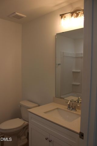 6820 Steeplegate Drive 16 Sg, Burlington, NC 27215