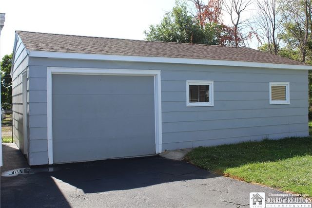 216-218 Lake Shore Drive West, Dunkirk, NY 14048