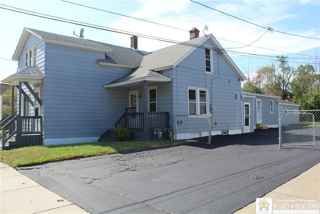 216-218 Lake Shore Drive West, Dunkirk, NY 14048