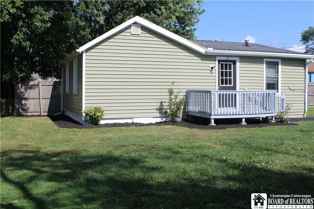 216-218 Lake Shore Drive West, Dunkirk, NY 14048