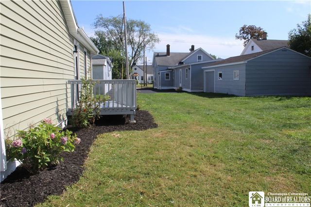 216-218 Lake Shore Drive West, Dunkirk, NY 14048