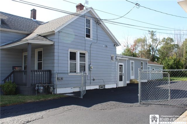 216-218 Lake Shore Drive West, Dunkirk, NY 14048