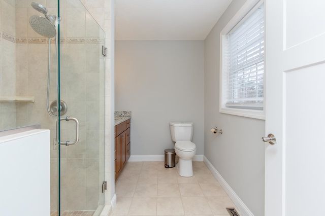 11 Bent Grass Circle, Kingston, NH 03848