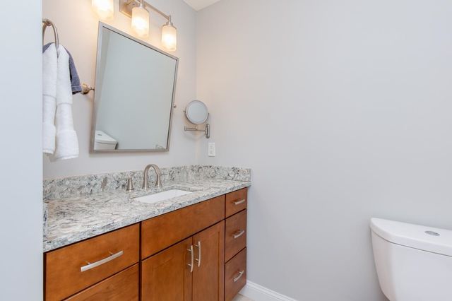 11 Bent Grass Circle, Kingston, NH 03848