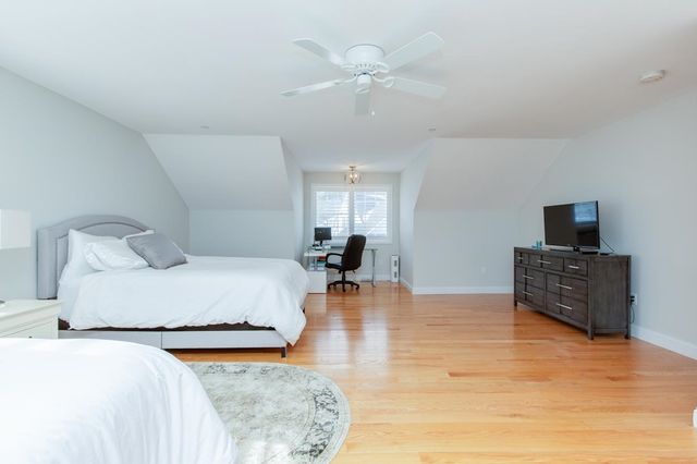 11 Bent Grass Circle, Kingston, NH 03848