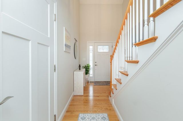 11 Bent Grass Circle, Kingston, NH 03848