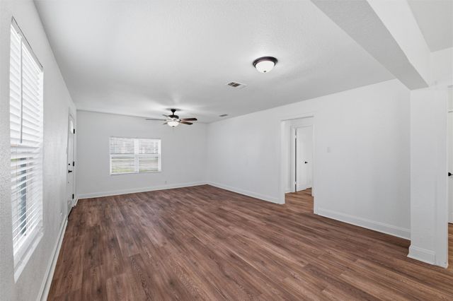 1512 NE 34th Street, Fort Worth, TX 76106