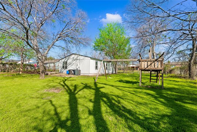 1512 NE 34th Street, Fort Worth, TX 76106