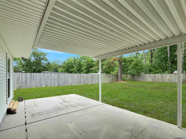 28674 Norwood Dr, Livingston, LA 70754