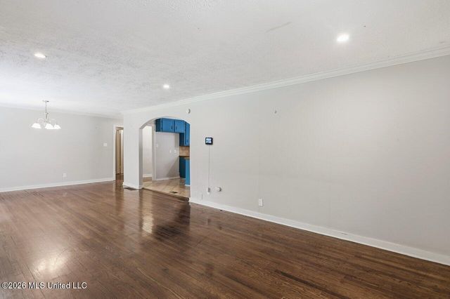 1649 E Northside Drive, Jackson, MS 39211
