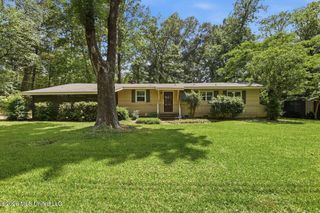 1649 E Northside Drive, Jackson, MS 39211