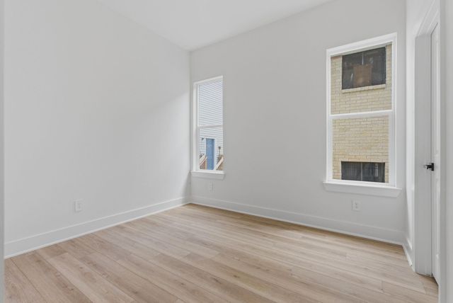 2915 Crane Street B, Houston, TX 77026