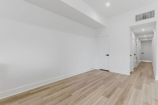 2915 Crane Street B, Houston, TX 77026