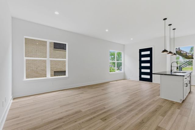 2915 Crane Street B, Houston, TX 77026