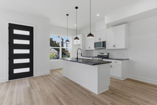 2915 Crane Street B, Houston, TX 77026