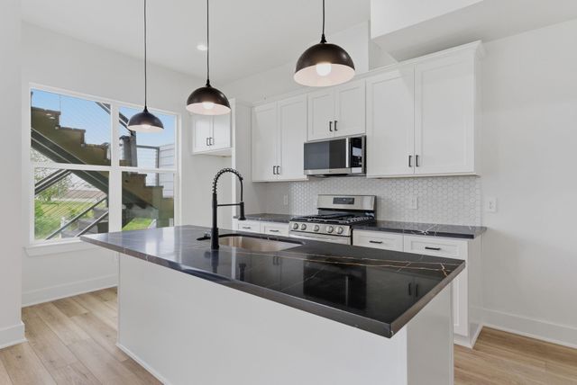 2915 Crane Street B, Houston, TX 77026