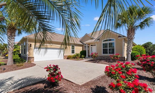 2212 Via Palma Dr., North Myrtle Beach, SC 29582