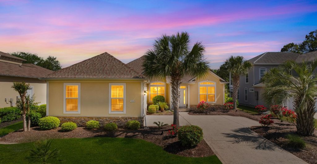 2212 Via Palma Dr., North Myrtle Beach, SC 29582