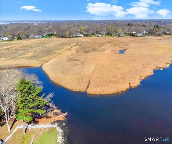 104 Knollwood Drive, Old Saybrook, CT 06475