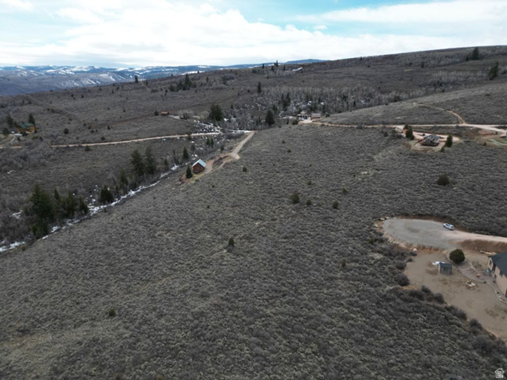 Image 12 of property listing at 3335 S MULES EAR CIR # 37, Garden City, UT 84028