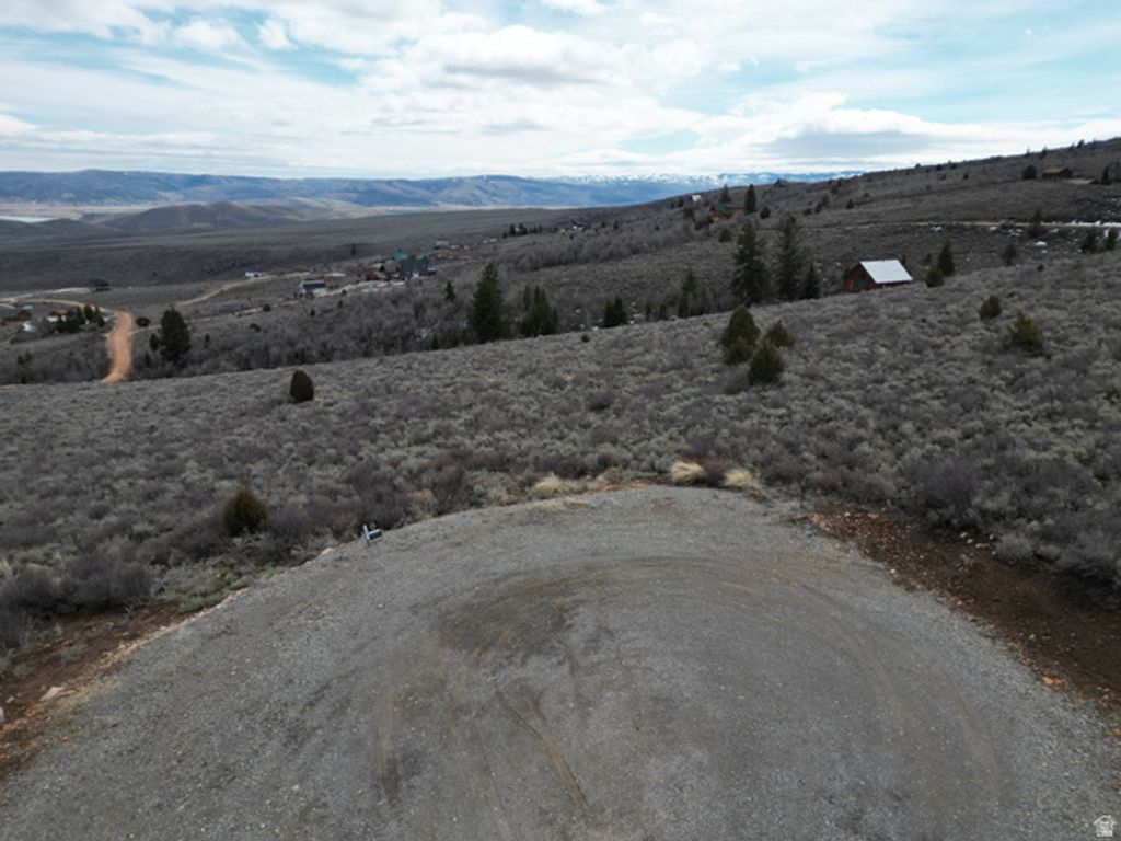 Image 14 of property listing at 3335 S MULES EAR CIR # 37, Garden City, UT 84028