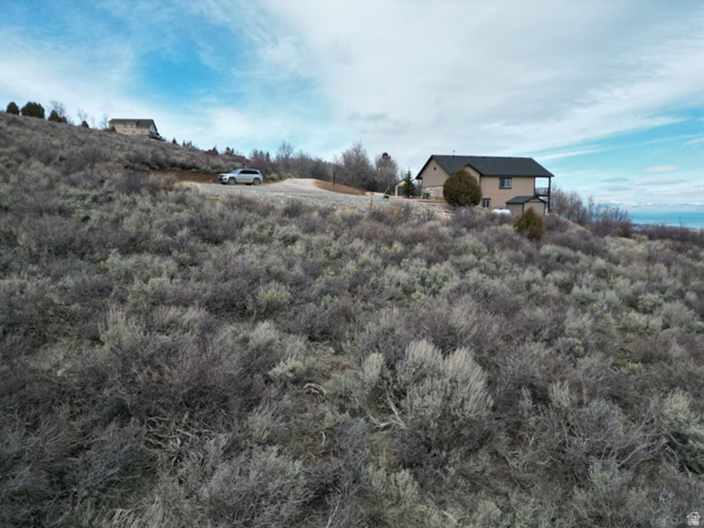 Image 20 of property listing at 3335 S MULES EAR CIR # 37, Garden City, UT 84028