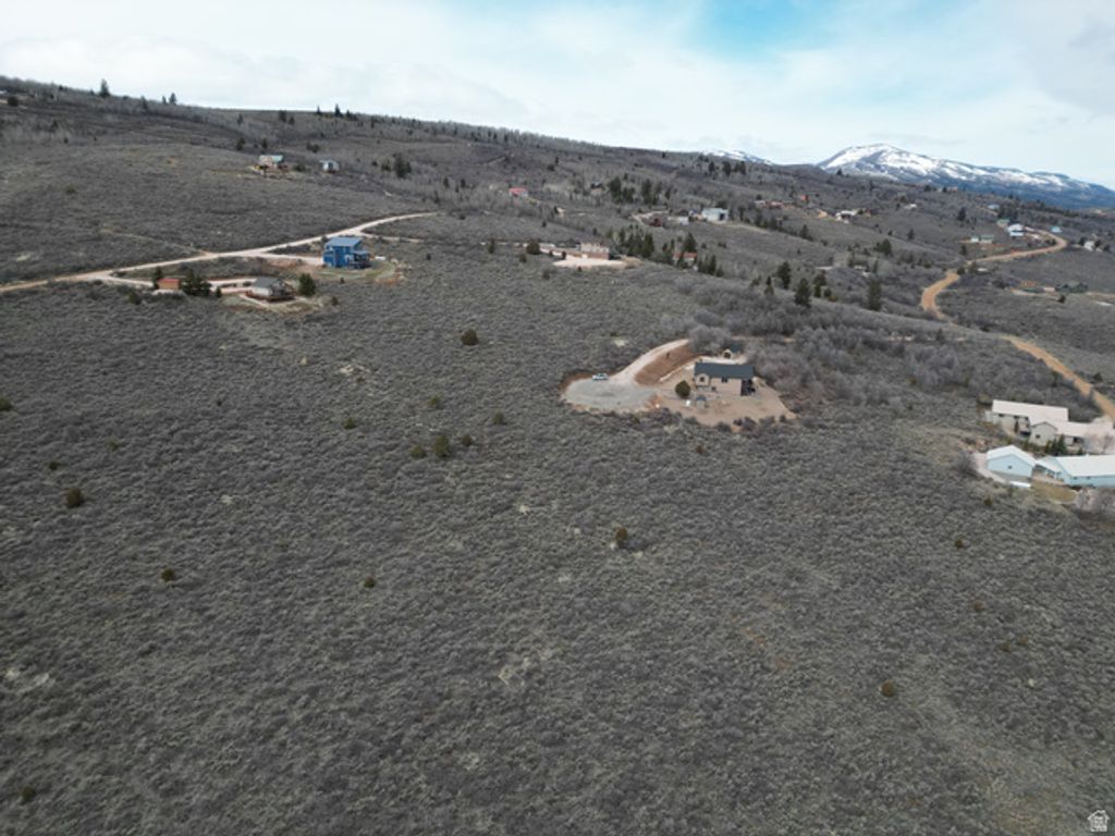 Image 9 of property listing at 3335 S MULES EAR CIR # 37, Garden City, UT 84028