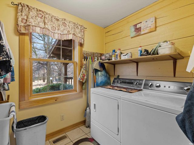 588 S CR 600 W, Rockport, IN 47635