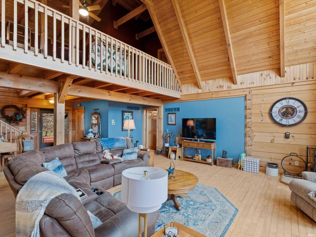 588 S CR 600 W, Rockport, IN 47635