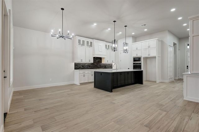 7212 NW 154th Street, Edmond, OK 73013