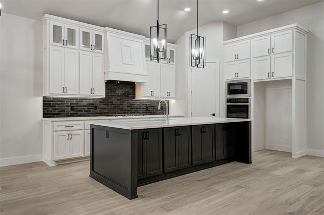 7212 NW 154th Street, Edmond, OK 73013