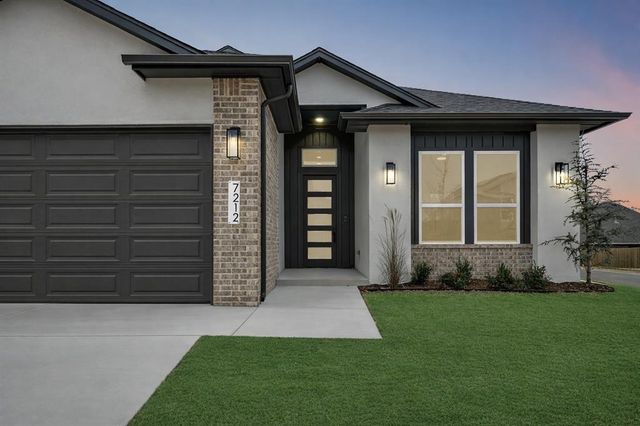 7212 NW 154th Street, Edmond, OK 73013