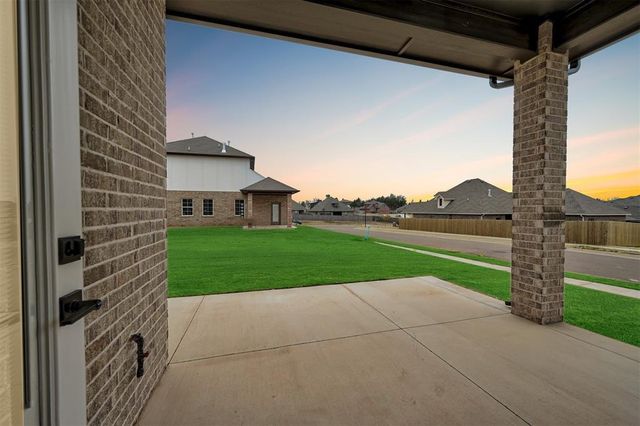 7212 NW 154th Street, Edmond, OK 73013