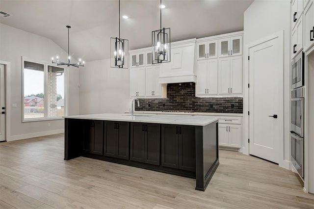 7212 NW 154th Street, Edmond, OK 73013