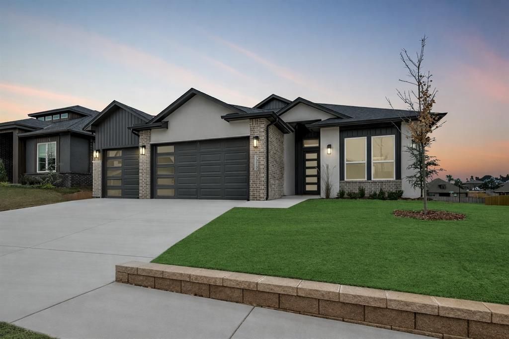 7212 NW 154th Street, Edmond, OK 73013