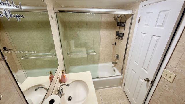 2750 NE 183rd St 906, Aventura, FL 33160