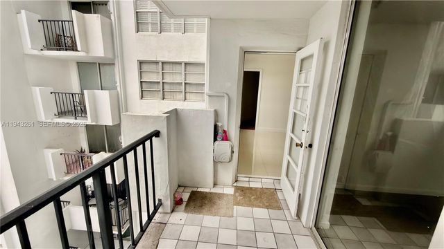 2750 NE 183rd St 906, Aventura, FL 33160